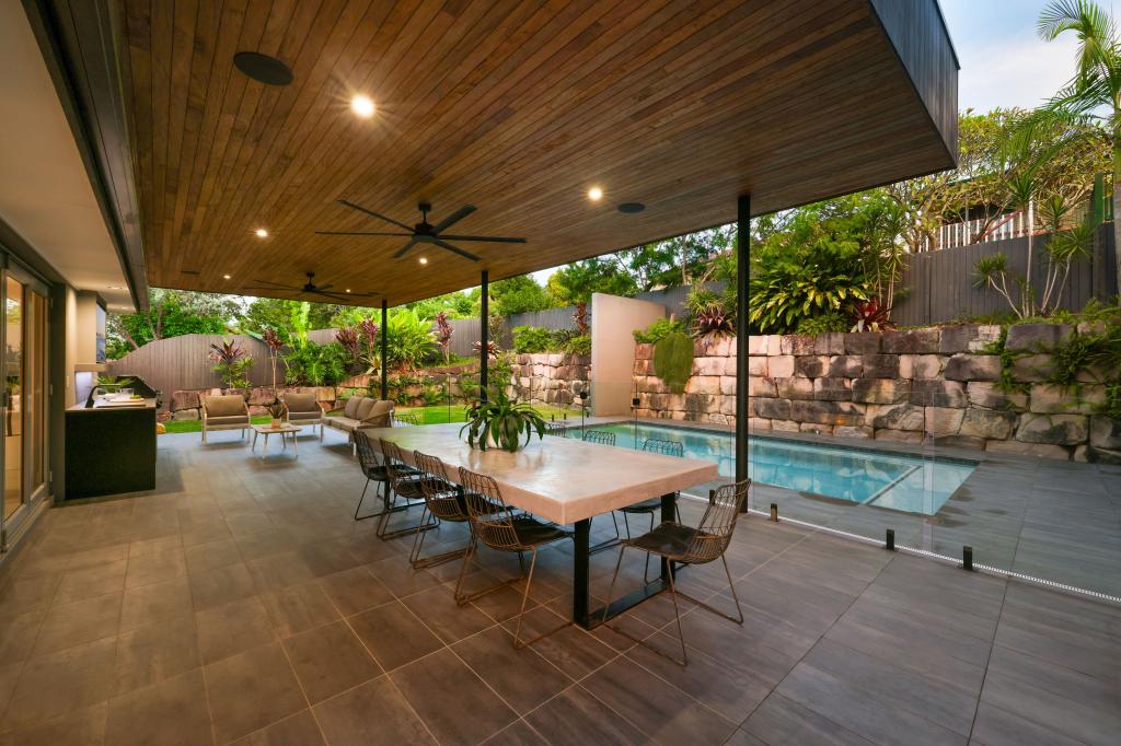 8 Warrungen Way, Ashmore, QLD 4214