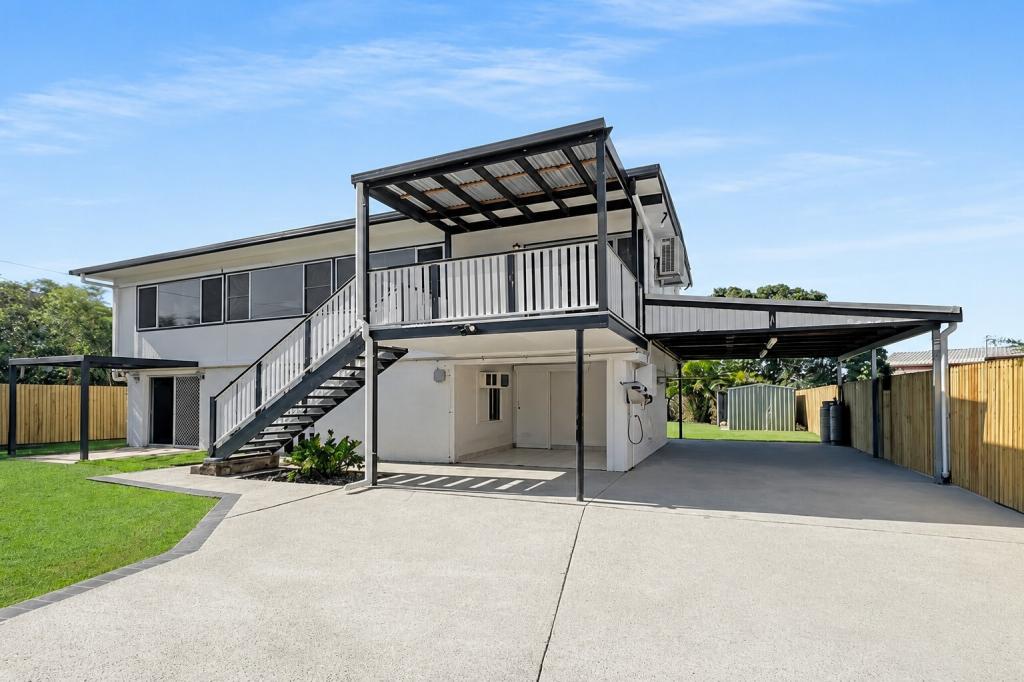 26 MOUNT LOUISA DR, MOUNT LOUISA, QLD 4814