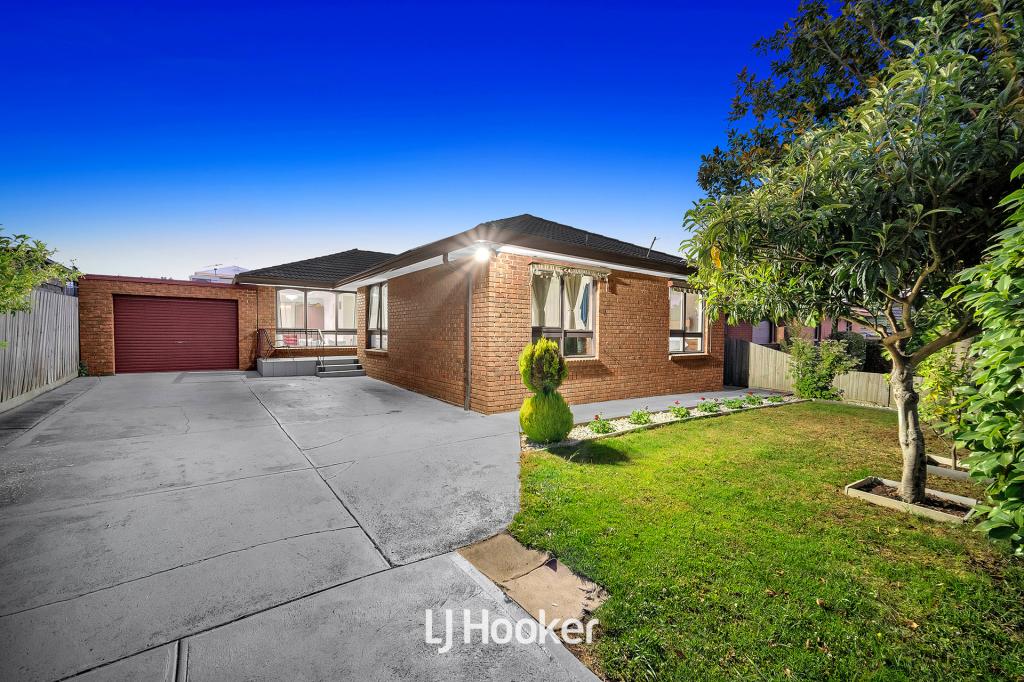 32 Kays Ave, Hallam, VIC 3803