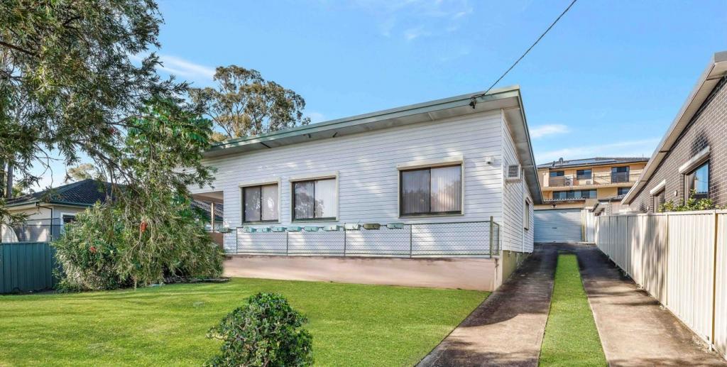 16 York St, Casula, NSW 2170