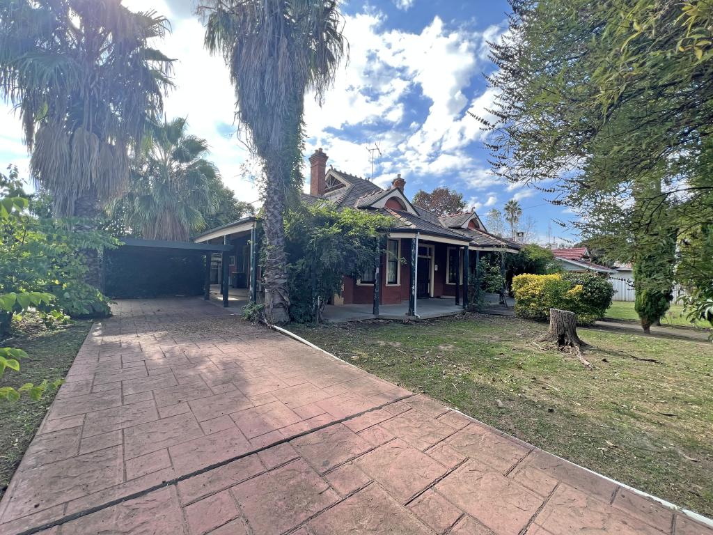 18 Spring St, Forbes, NSW 2871