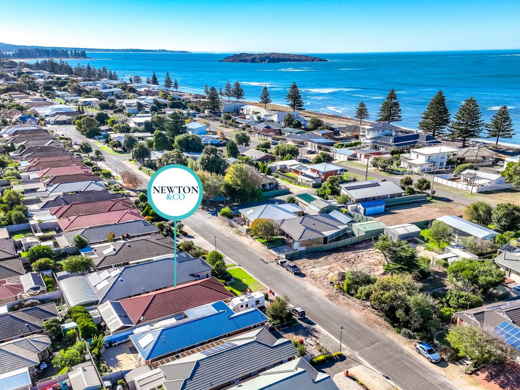 39 Ainslie Roberts Dr, Encounter Bay, SA 5211