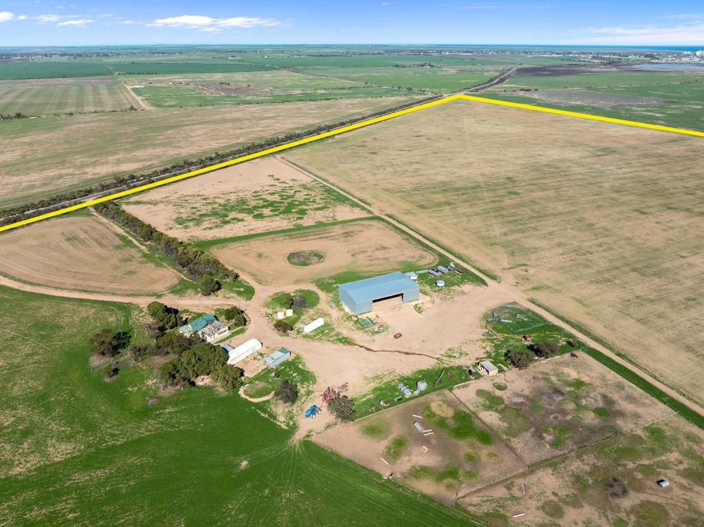 10218 Spencer Hwy, Wallaroo Plain, SA 5556