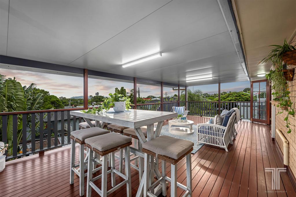 49 Koumala St, Mansfield, QLD 4122