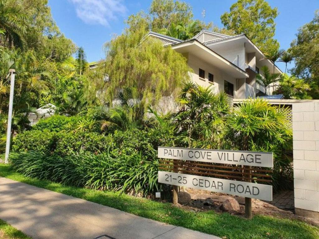 1/21-25 Cedar Rd, Palm Cove, QLD 4879