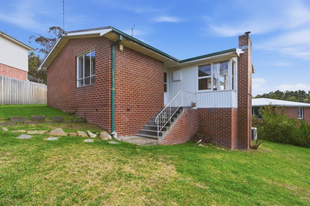 2 Spring St, Claremont, TAS 7011