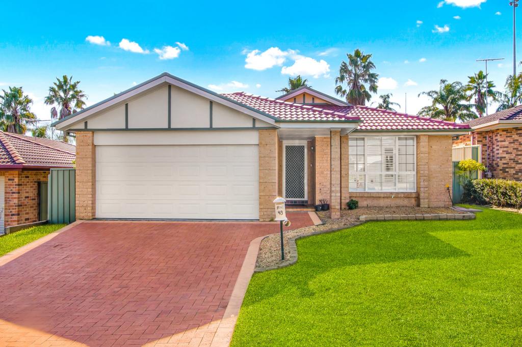 43 Southwaite Cres, Glenwood, NSW 2768