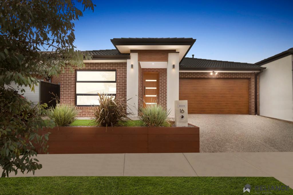 16 Jester Dr, Cobblebank, VIC 3338