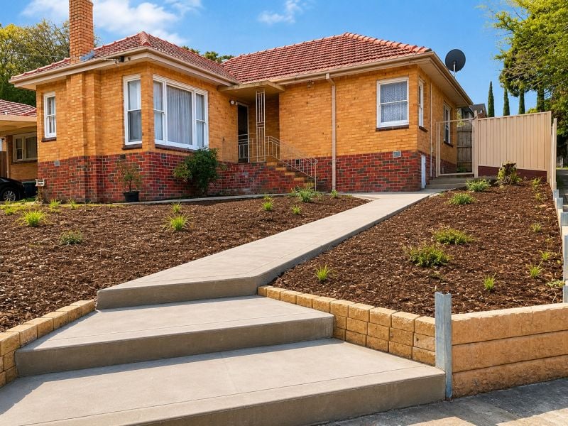 108 STRABANE AVE, BALWYN, VIC 3103