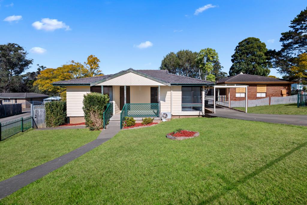 3 Peppin Cres, Airds, NSW 2560