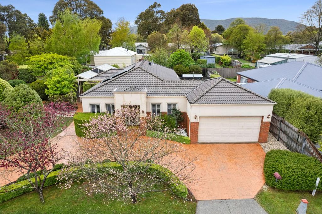 1 Glenice Ct, Woodend, VIC 3442