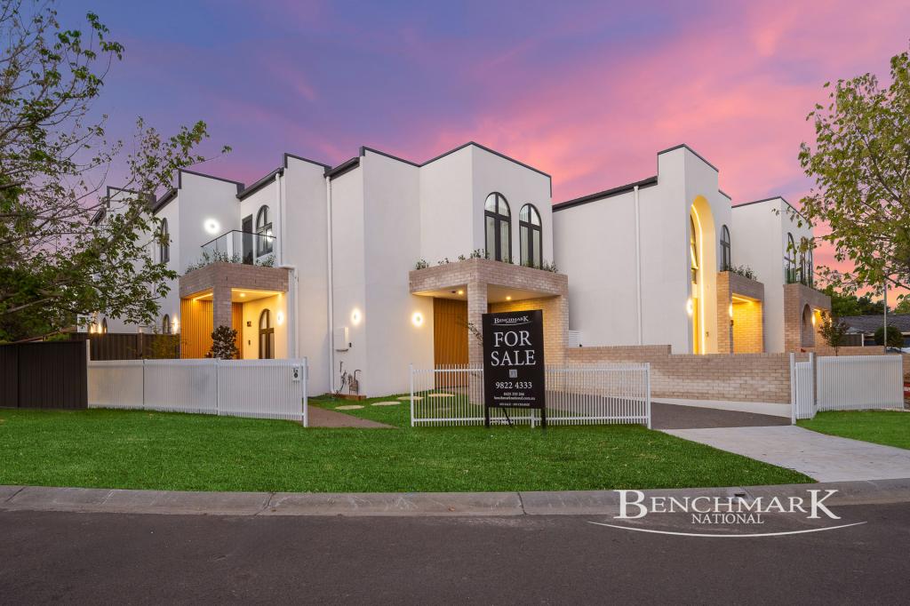 8 ANCURA CT, WATTLE GROVE, NSW 2173