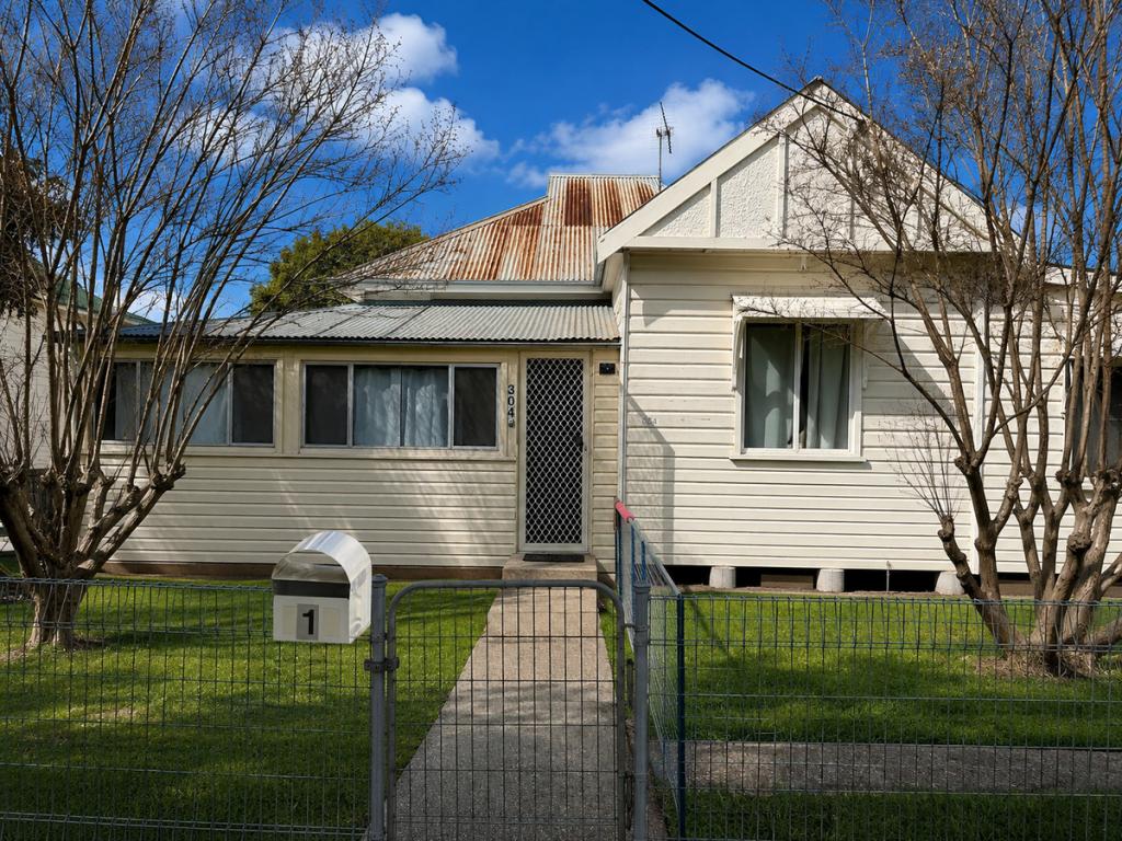 1/304 Balo St, Moree, NSW 2400