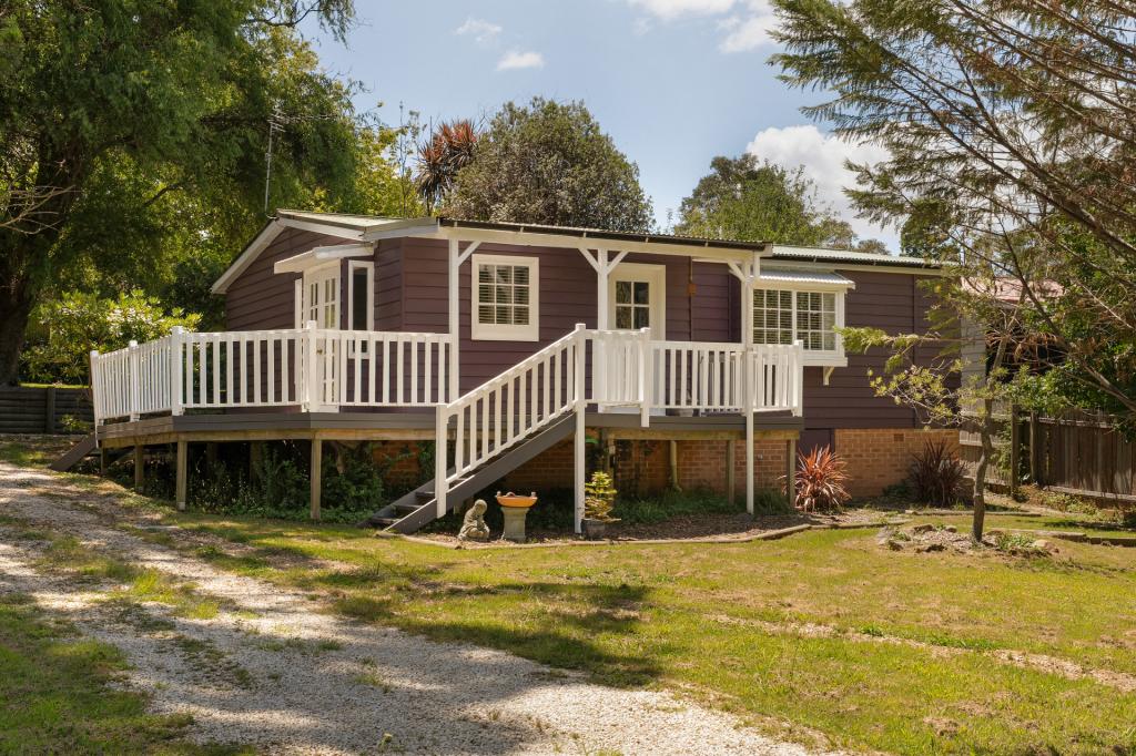 15 GARDEN ST, KATOOMBA, NSW 2780