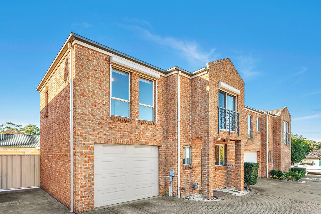 2/14 England St, West Wollongong, NSW 2500