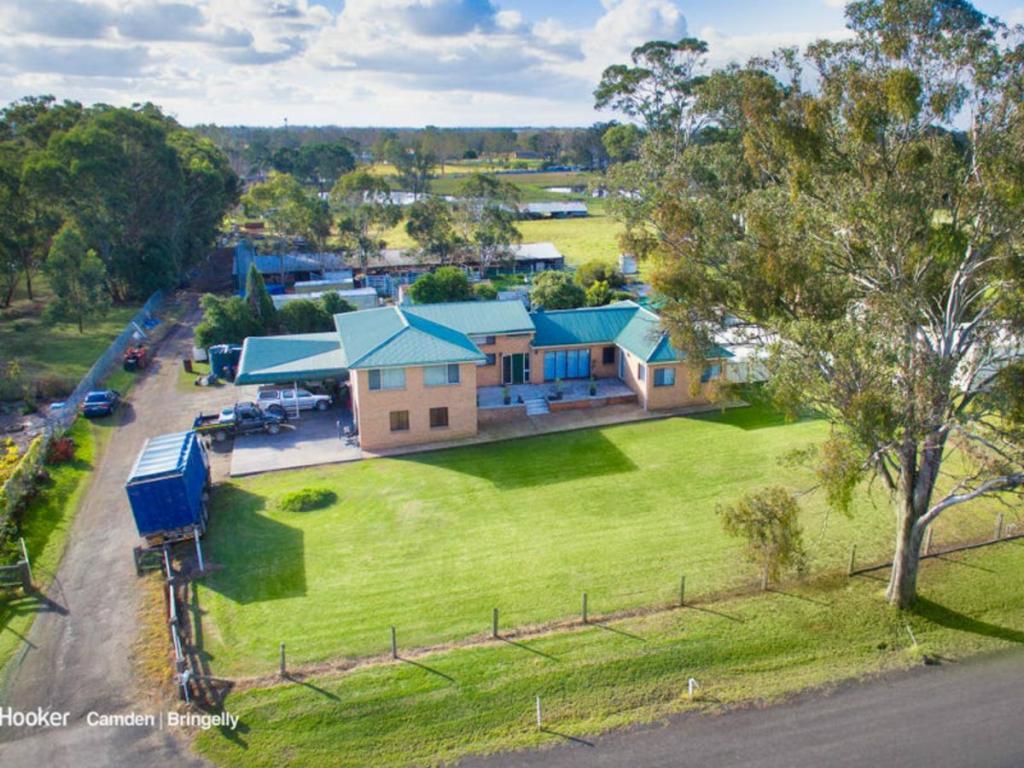 160 Avon Rd, Bringelly, NSW 2556