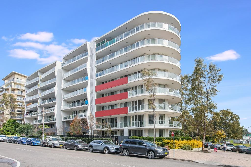 210/3 George St, Warwick Farm, NSW 2170