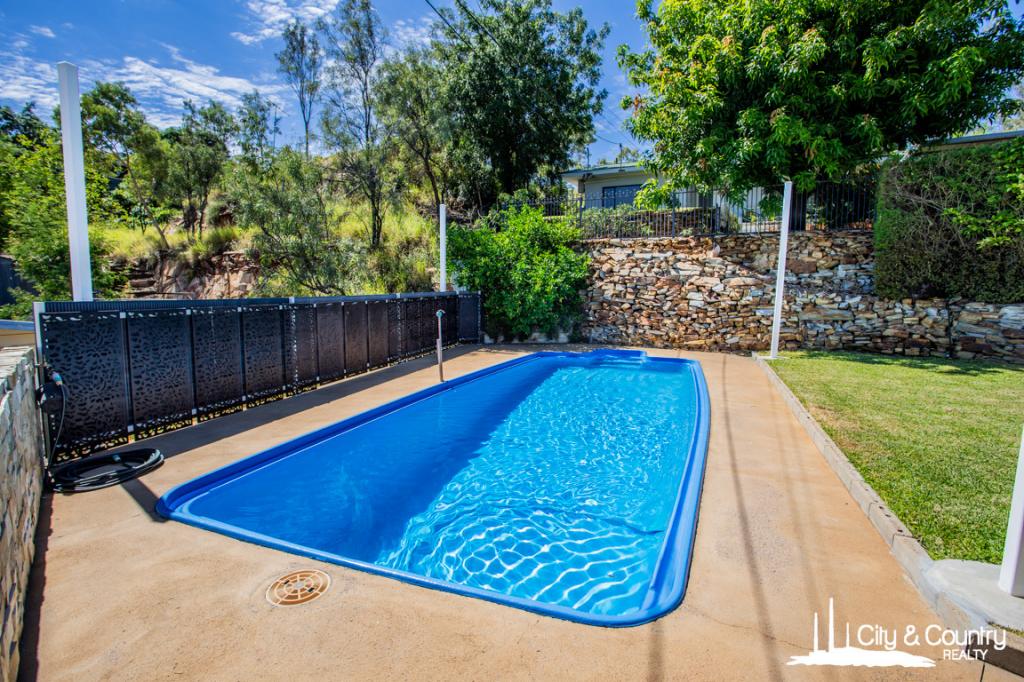 20 Landy St, Mornington, QLD 4825
