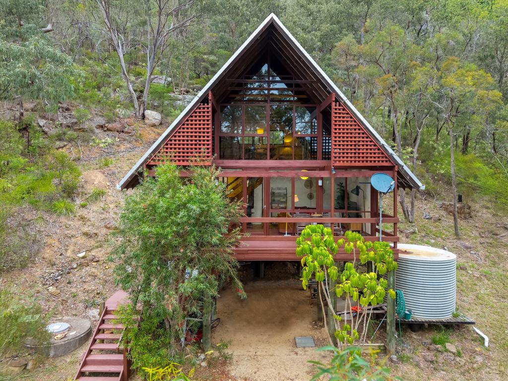 1590 Settlers Rd, St Albans, NSW 2775