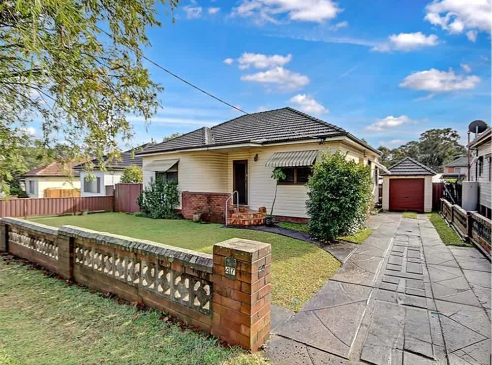 47 Graham Rd, Narwee, NSW 2209