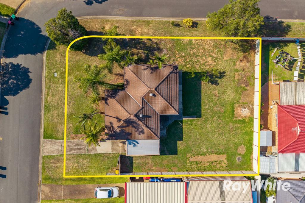 2 Tapi Glen, St Clair, NSW 2759