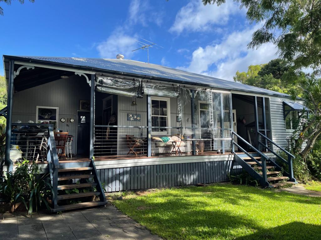 2 O'Connell Pde, Wellington Point, QLD 4160