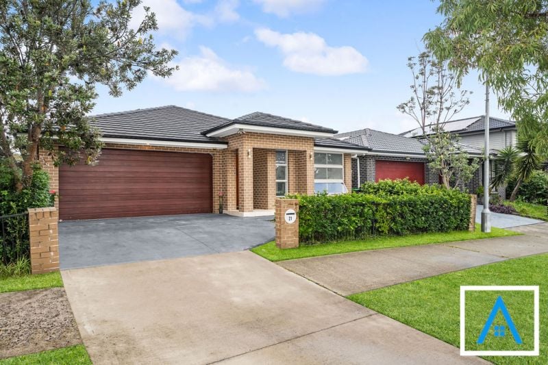 21 Wheatley Dr, Airds, NSW 2560