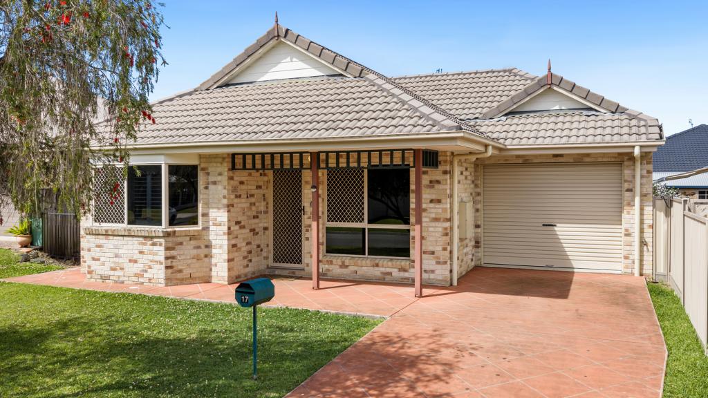 17 Coastal Ave, Beerwah, QLD 4519