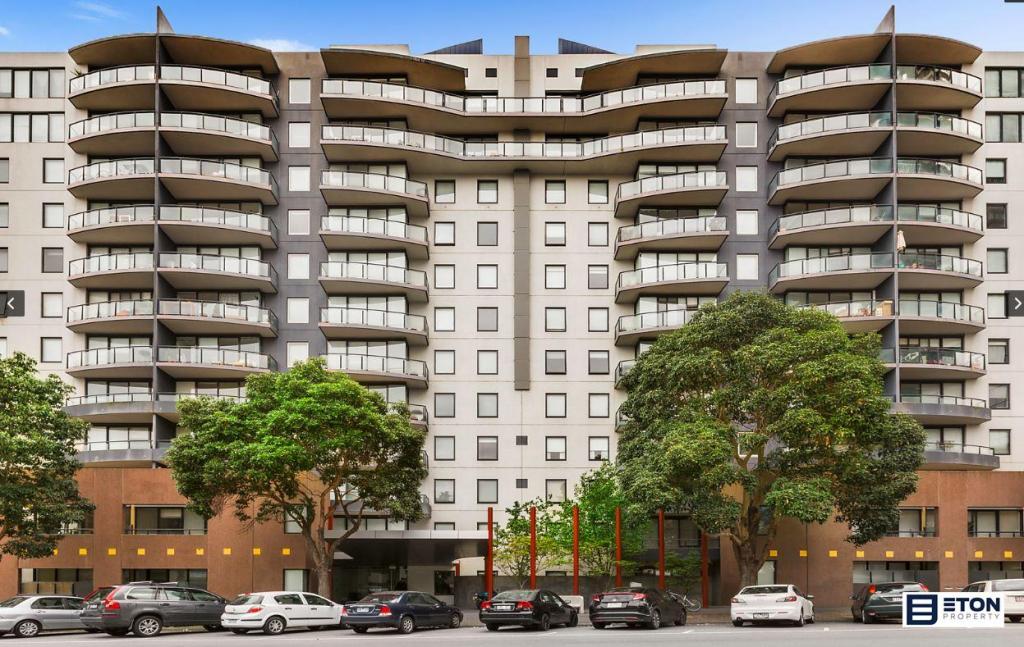813/28 Bank St, South Melbourne, VIC 3205