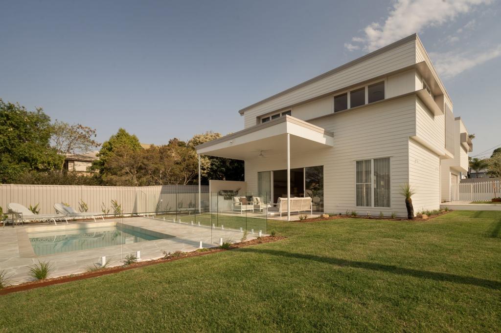 25 Wattle St, Stafford Heights, QLD 4053