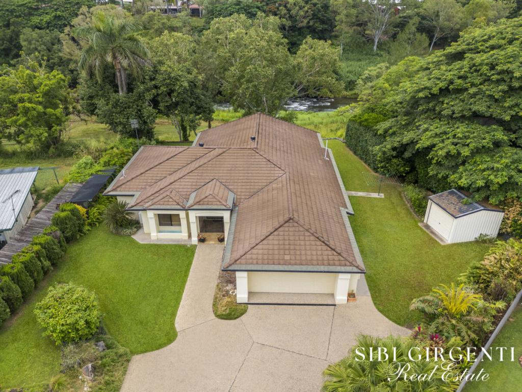19 Langton Ave, Mareeba, QLD 4880