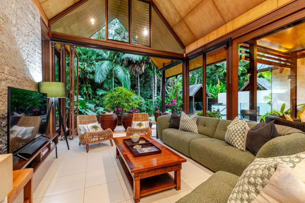 4 Bale Dr, Port Douglas, QLD 4877