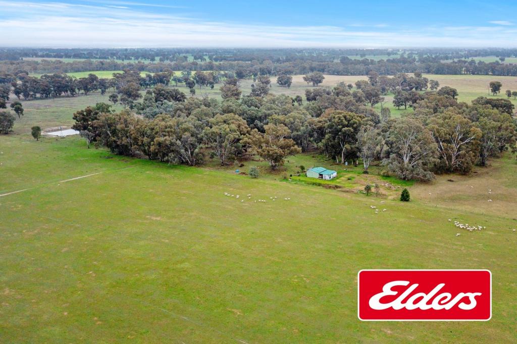 296 Boorhaman East Rd, Norong, VIC 3682
