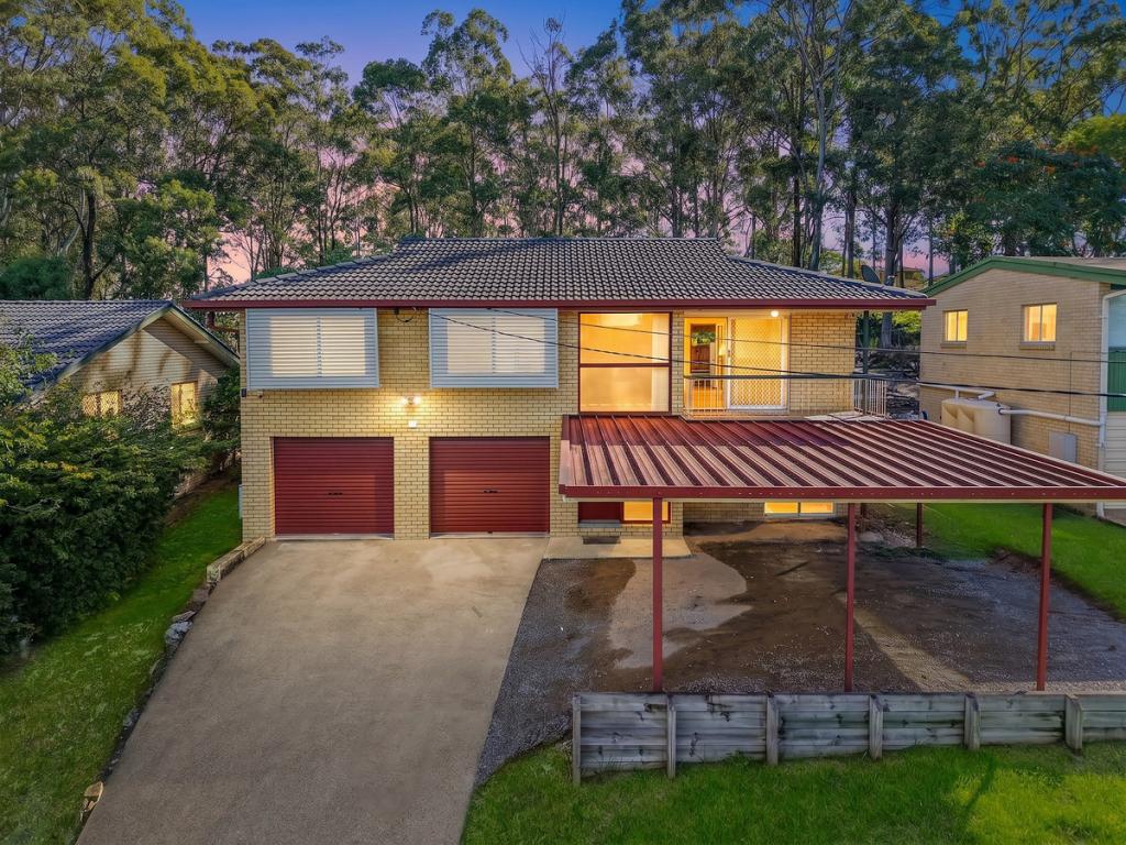 150 Trouts Rd, Stafford Heights, QLD 4053