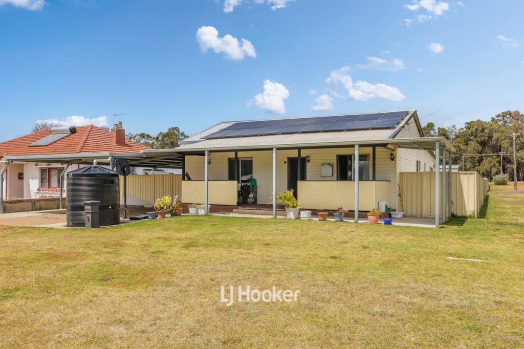 15 Wittenoom St, Collie, WA 6225