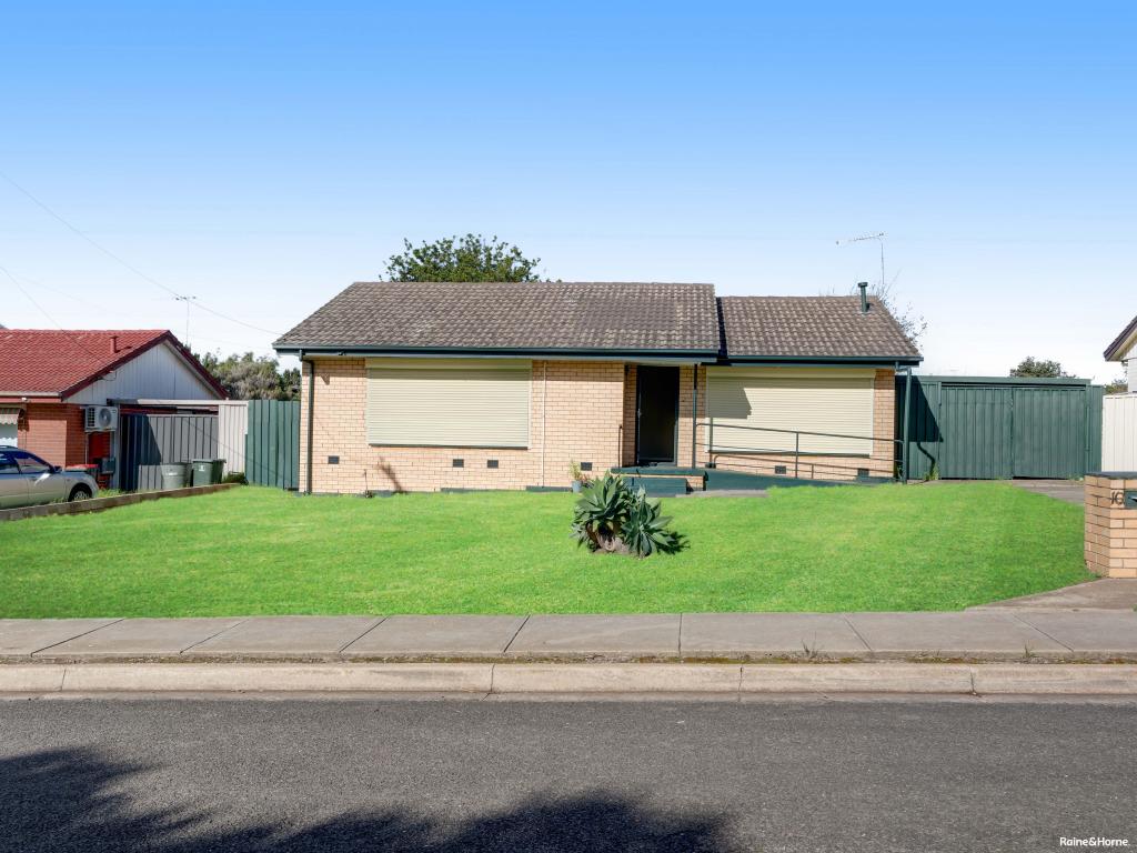 10 Alexander Cres, Christie Downs, SA 5164