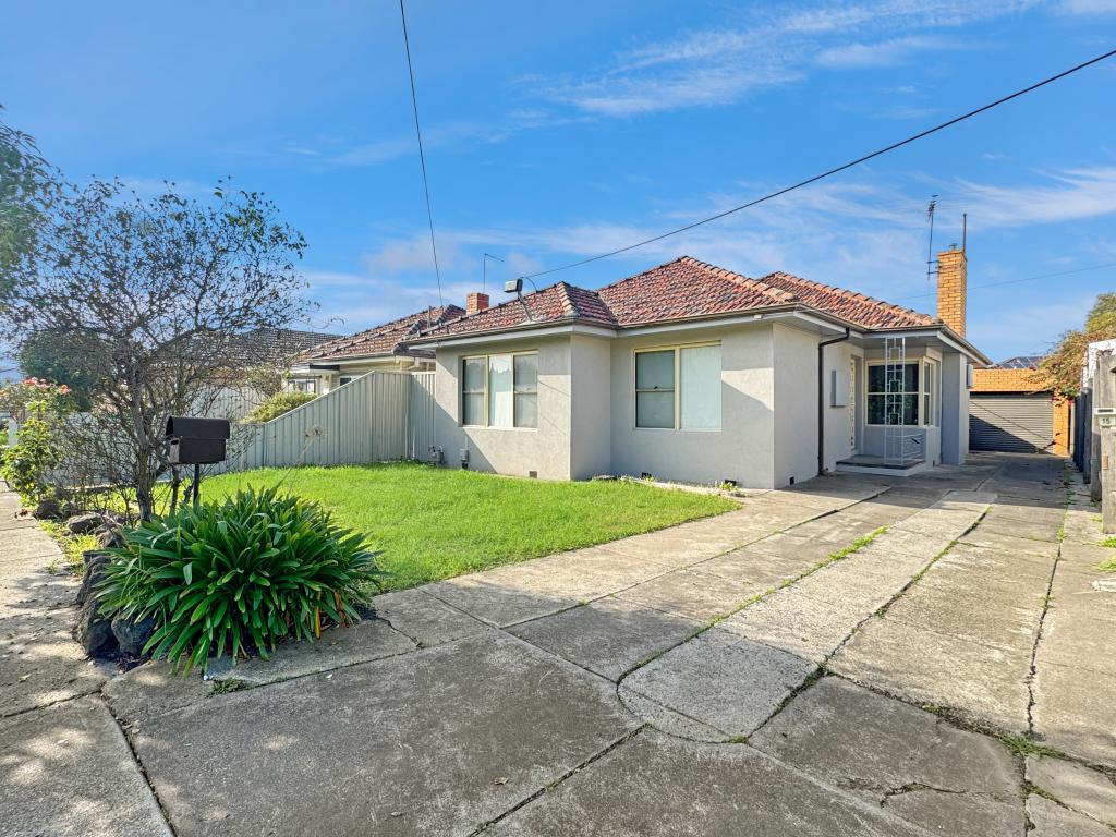 15 Dongola Rd, West Footscray, VIC 3012