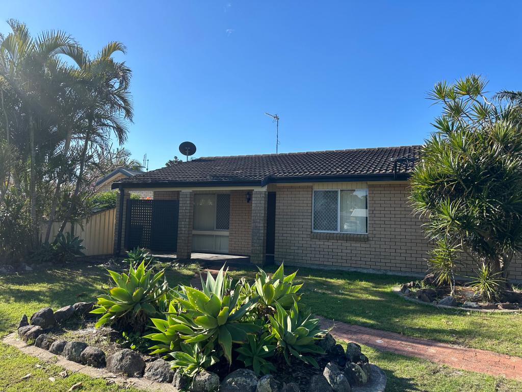 19 Lloyd George Gr, Tanilba Bay, NSW 2319