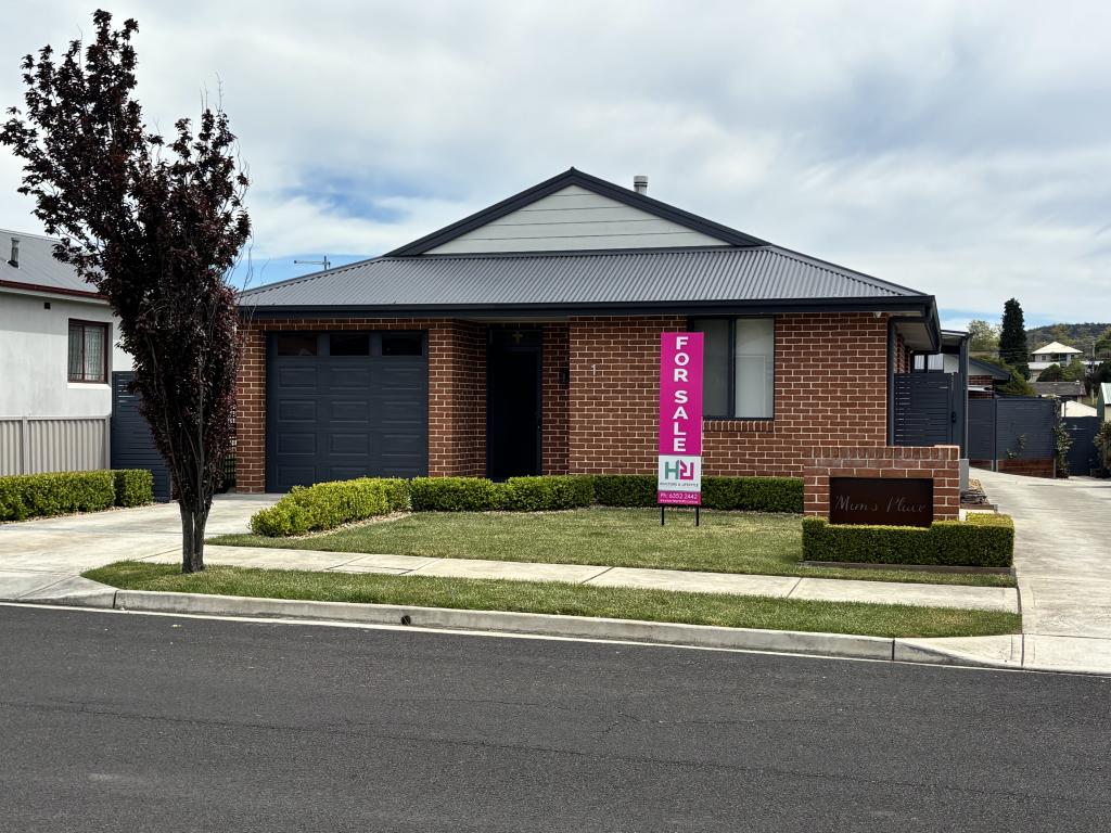1/34 Rifle Pde, Lithgow, NSW 2790