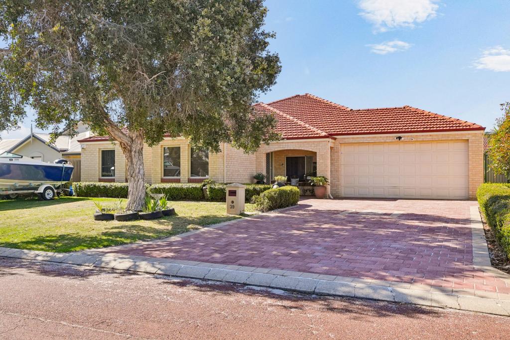 39 Avon Cres, Atwell, WA 6164