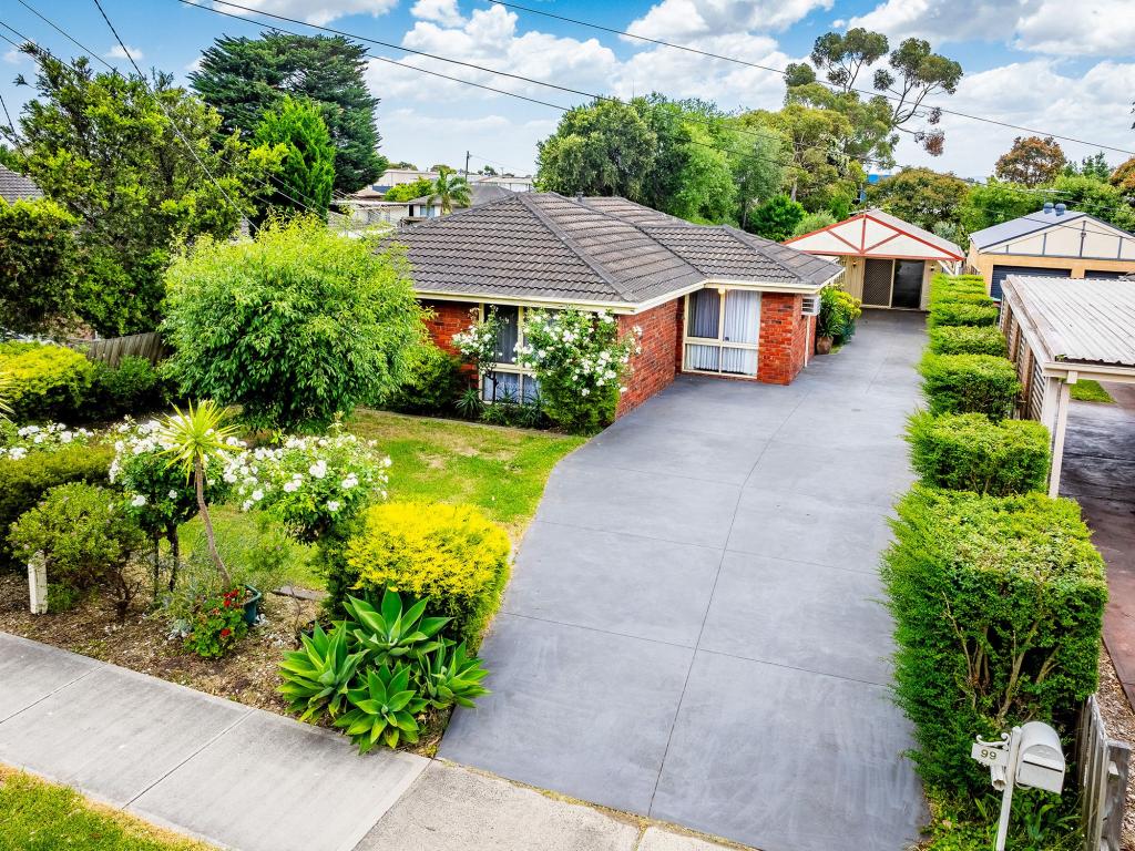 99 Clarendon St, Cranbourne, VIC 3977