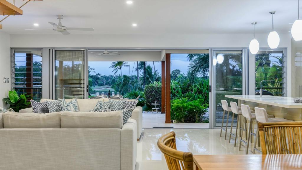 8 Cascade Dr, Craiglie, QLD 4877