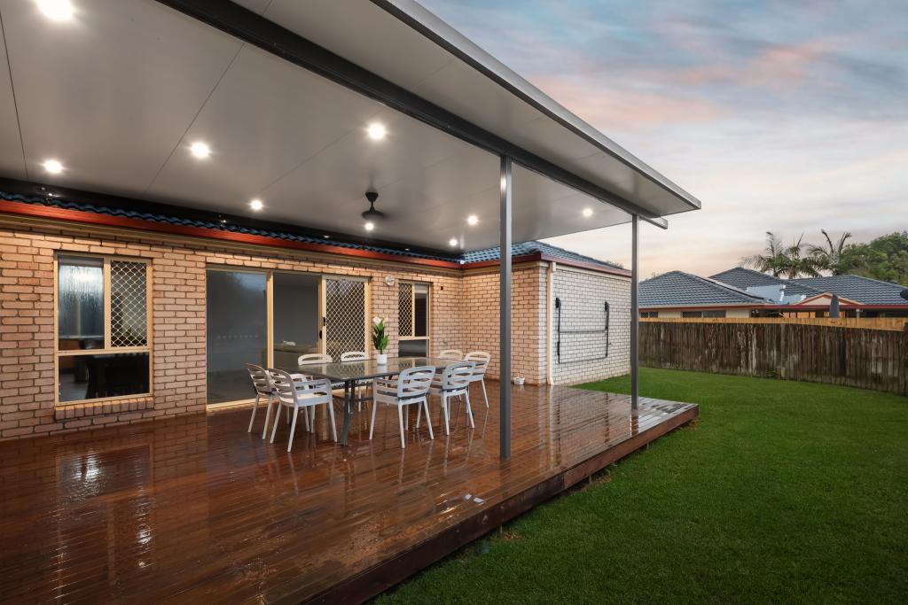 11 Redstart St, Upper Coomera, QLD 4209