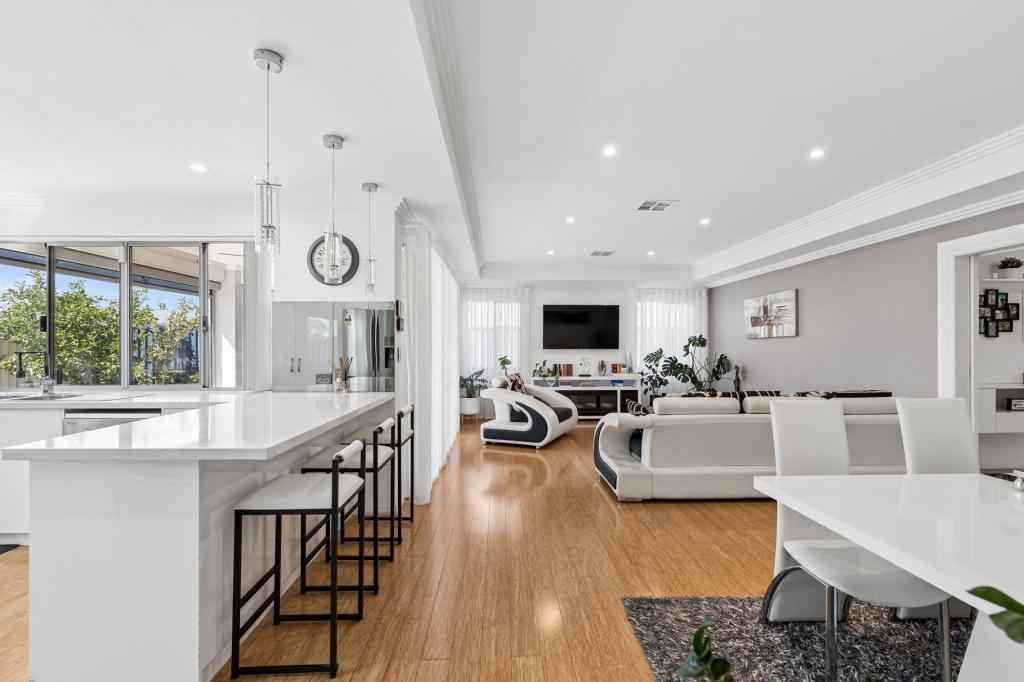 26 Verbania Loop, Beeliar, WA 6164