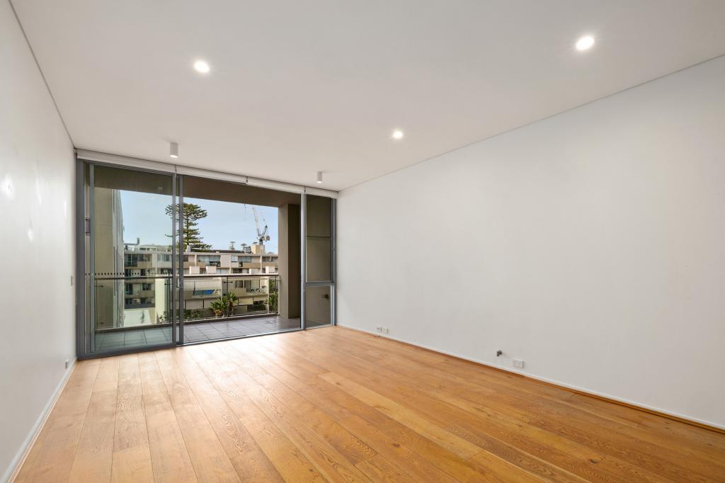 E301/8-28 THE CORSO, MANLY, NSW 2095
