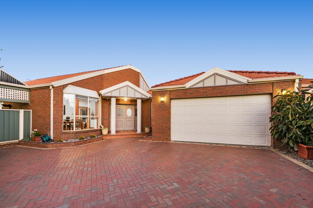 8 Ridge Lane, Hillside, VIC 3037