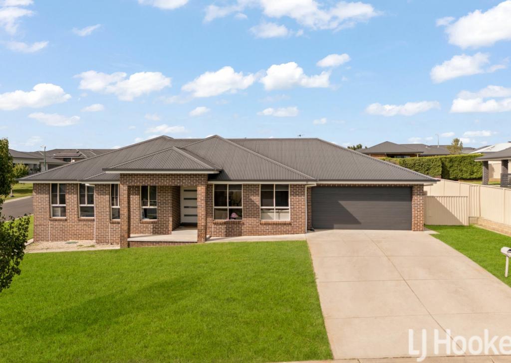 32 Mcgillan Dr, Kelso, NSW 2795