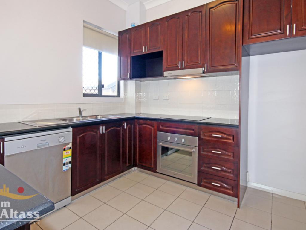 13/31 Wynnum Rd, Norman Park, QLD 4170