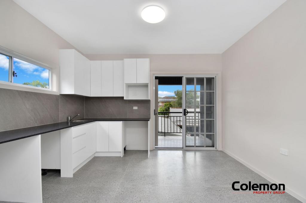 1/120 MERRYLANDS RD, MERRYLANDS, NSW 2160