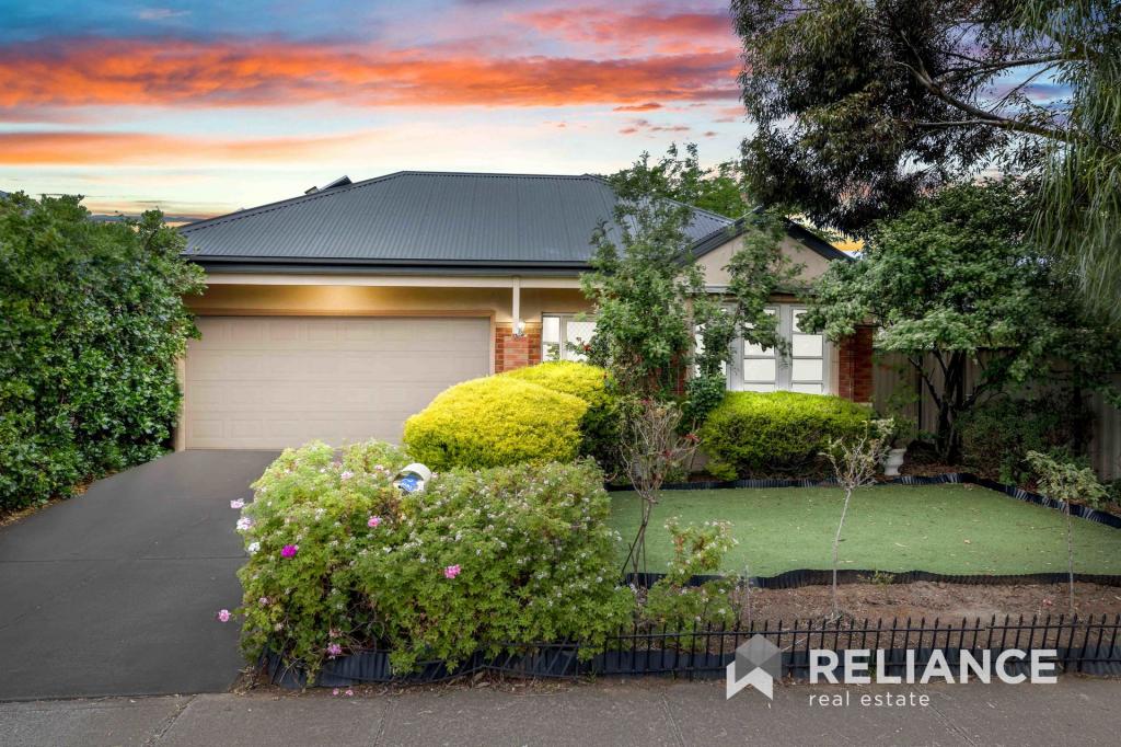 49 Hollington Cres, Point Cook, VIC 3030